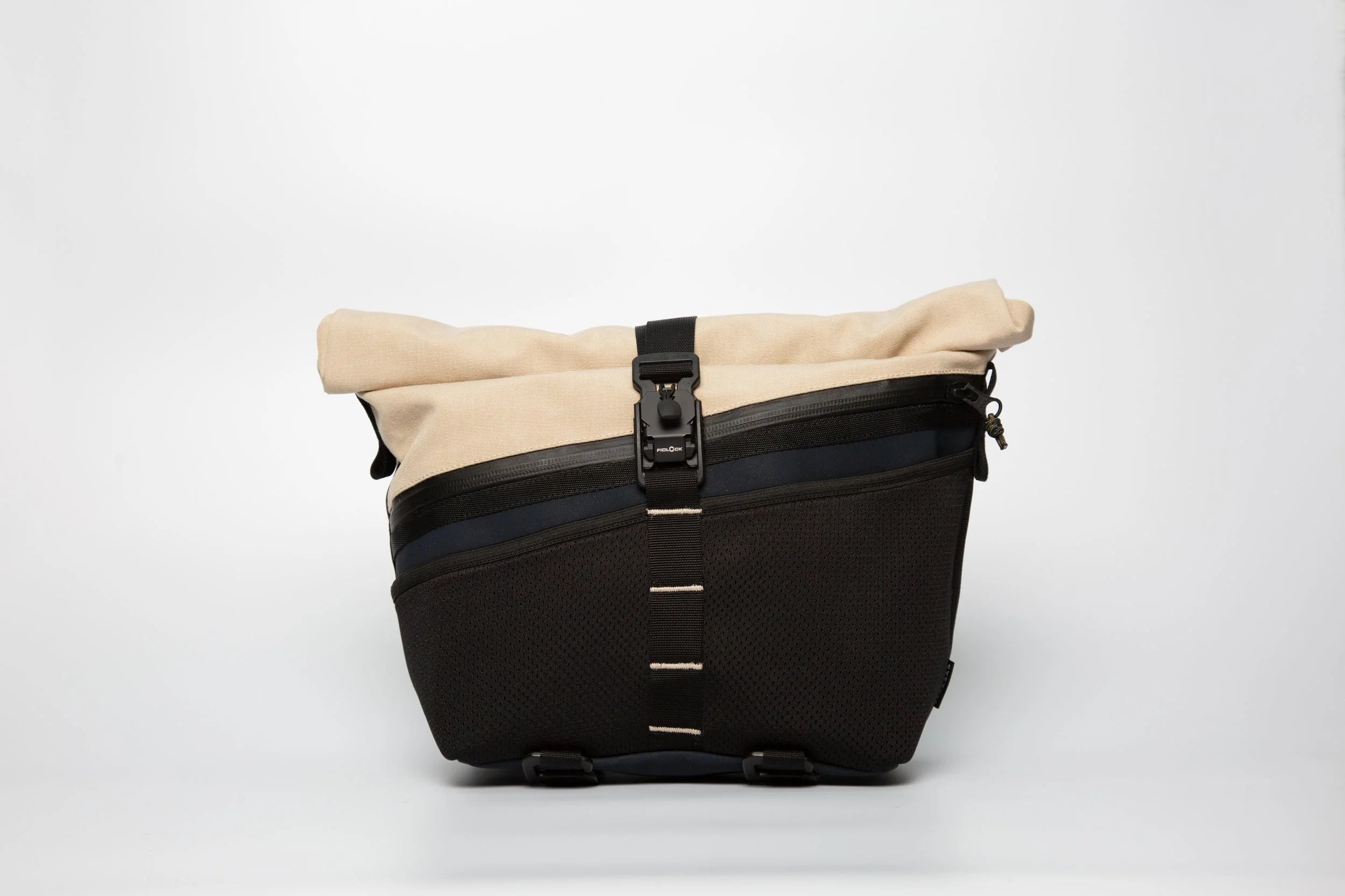 Doorsy Utility Bag – Navy//Sand
