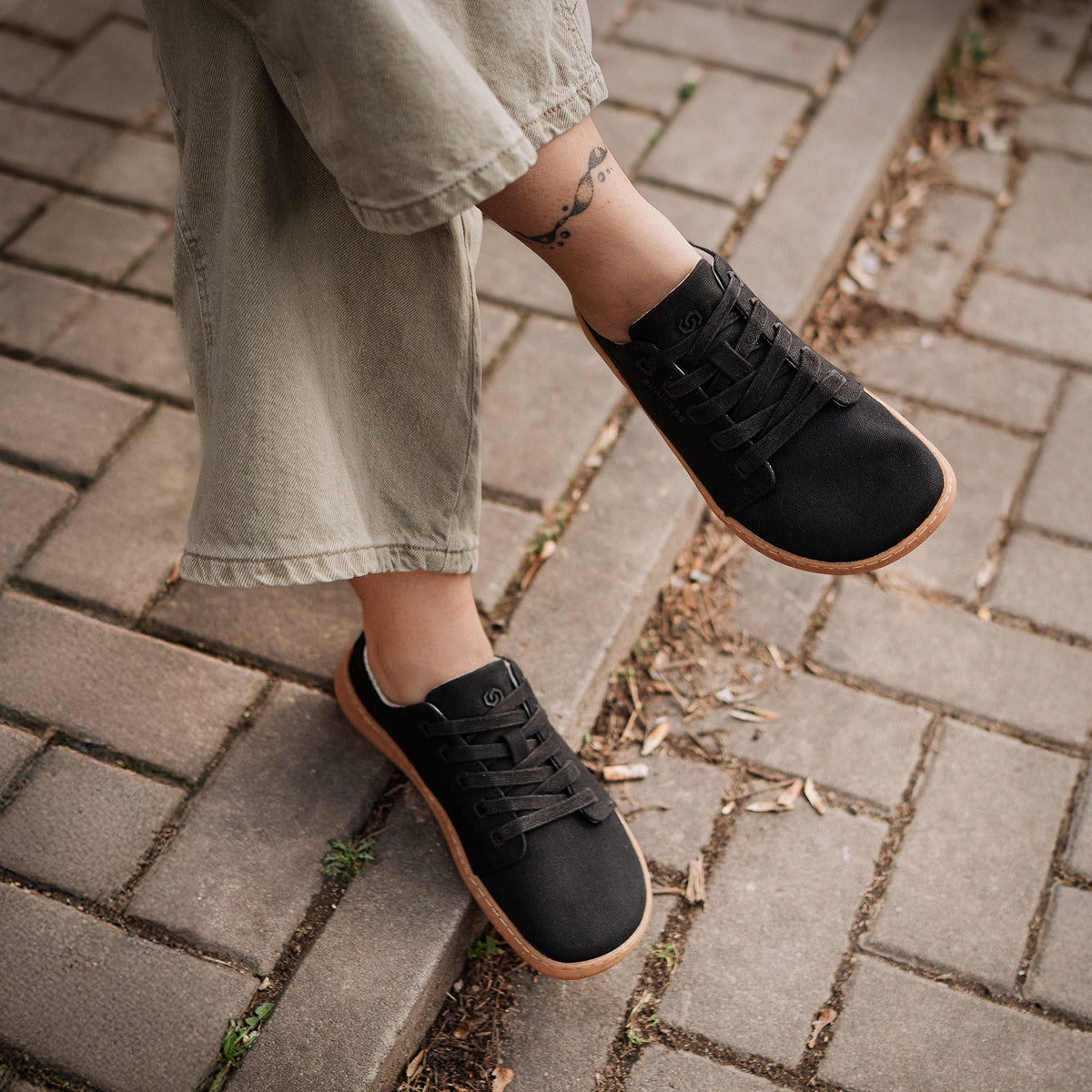 Skinners Wanderer II – True Black