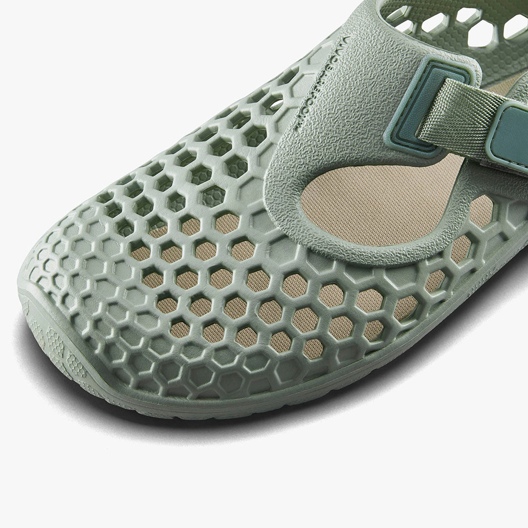 Vivobarefoot Ultra II Juniors – Glacial Green