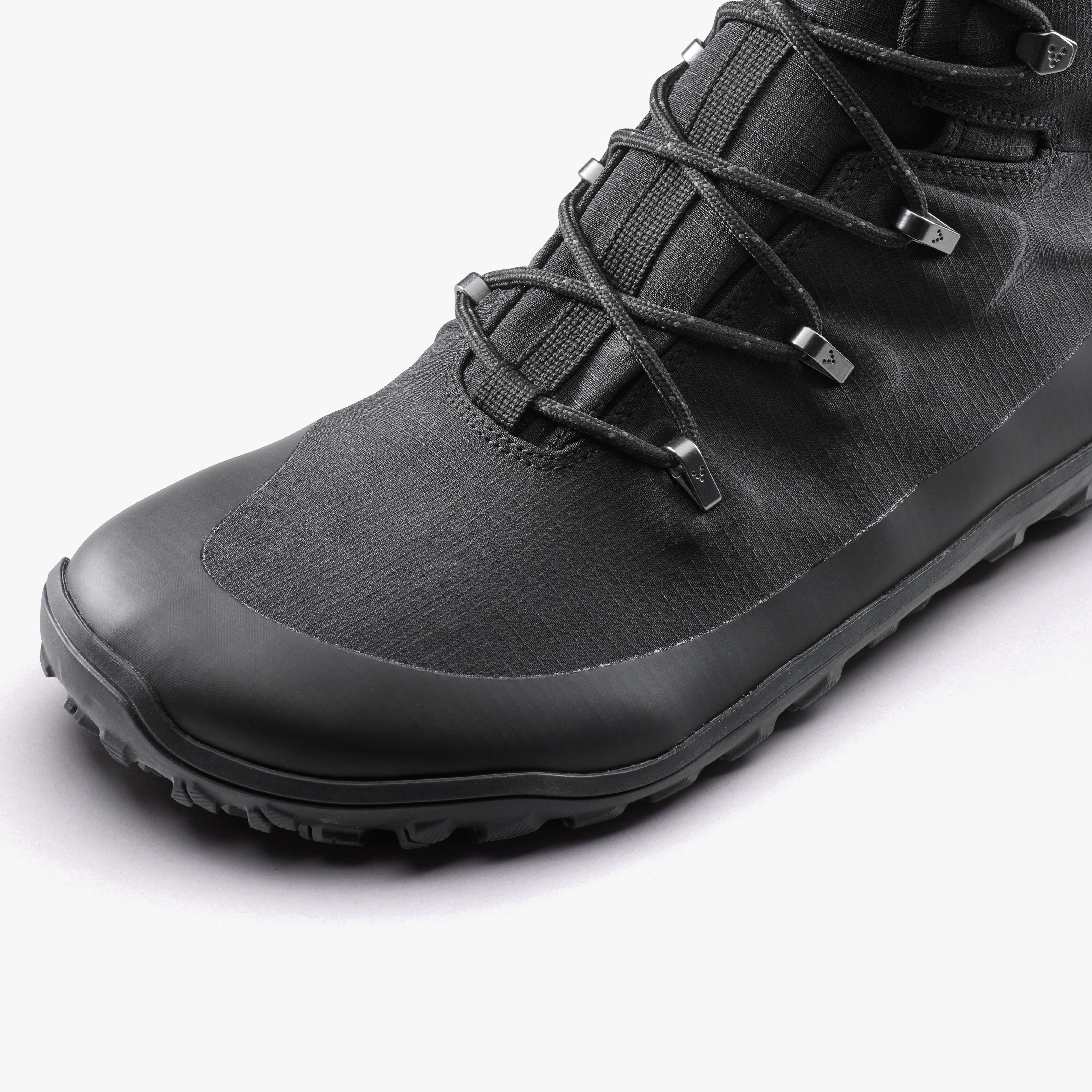 Vivobarefoot Tracker Textile AT II Womens – Obsidian – Closeup1