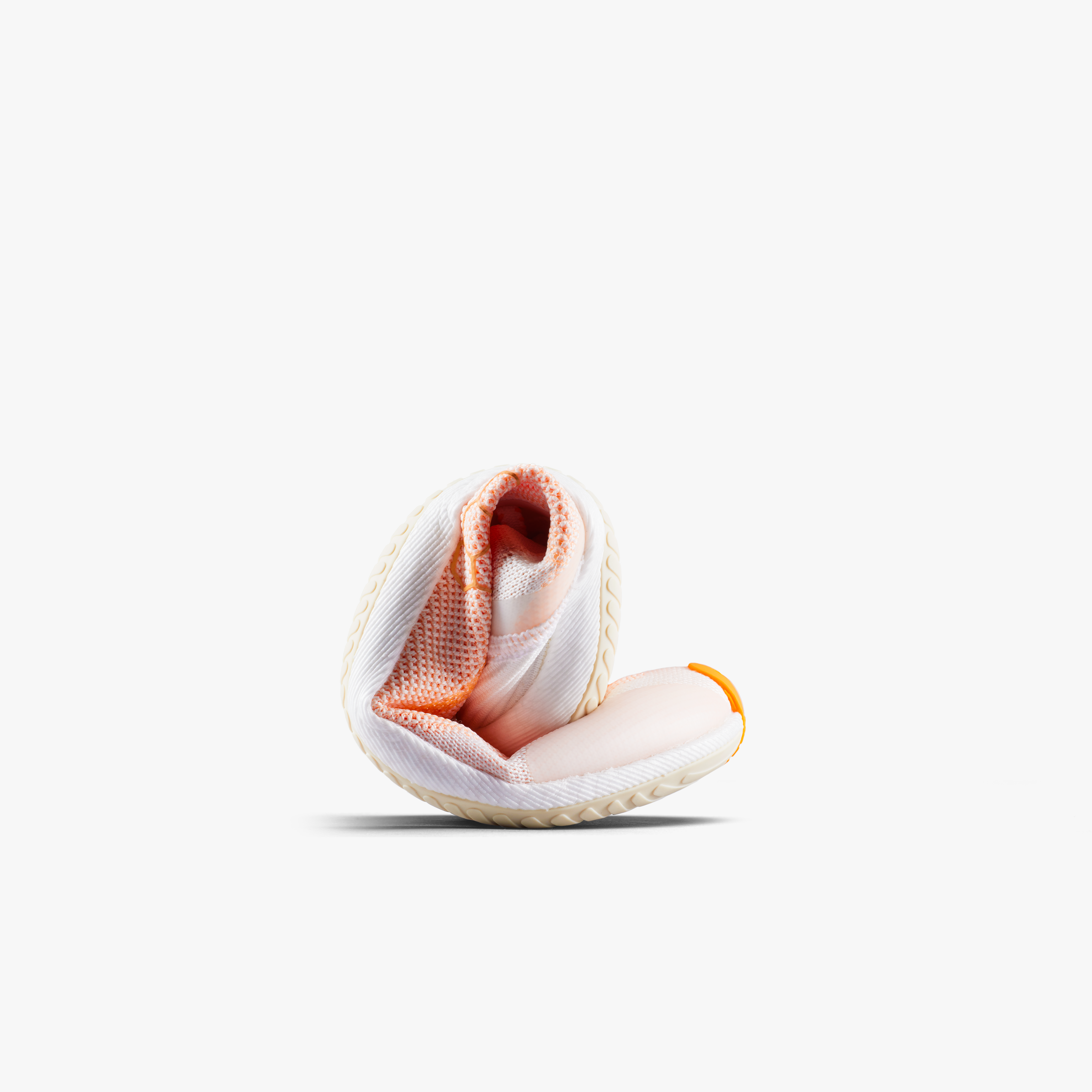 Vivobarefoot Primus Flow Knit Womens – Apricot – Curled