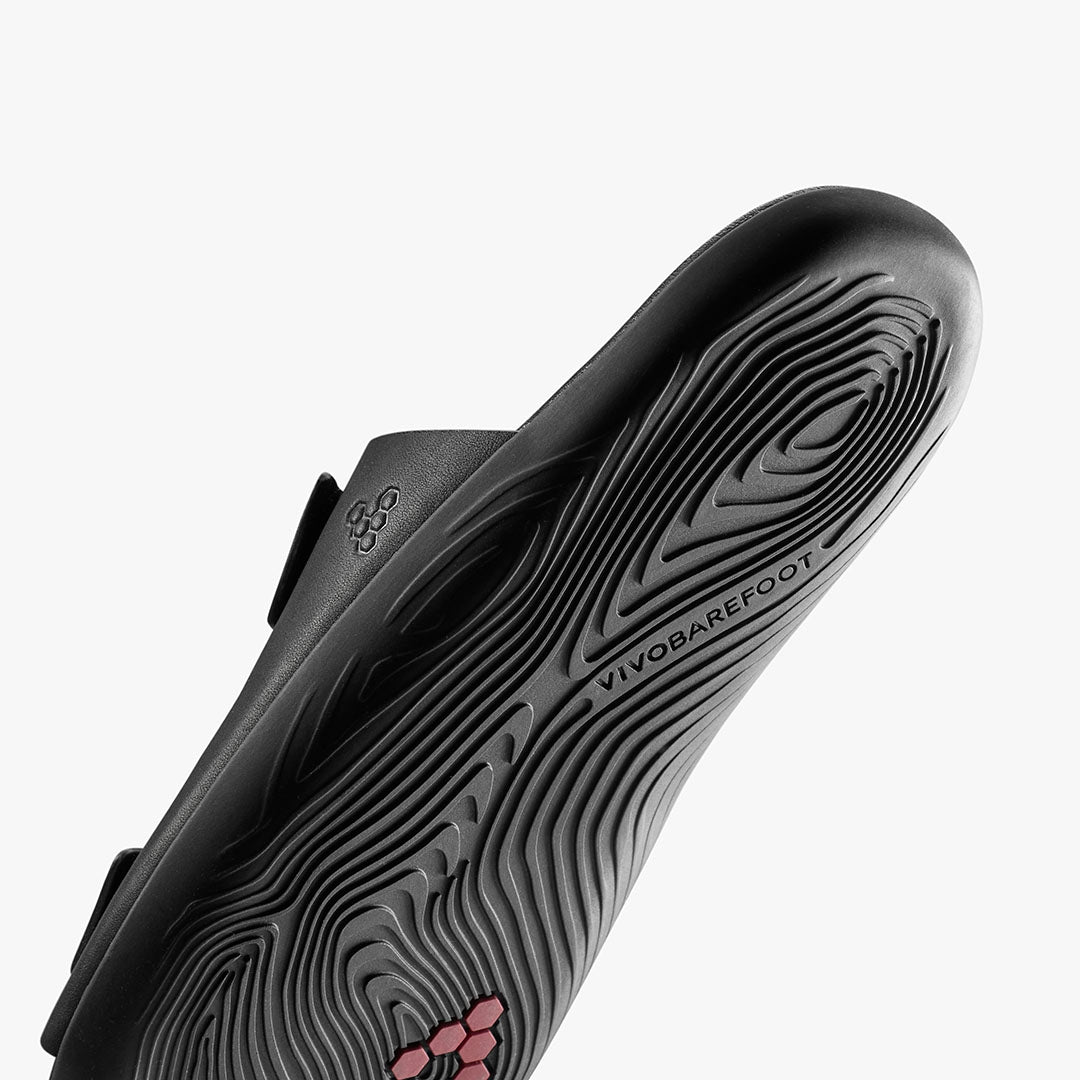 Vivobarefoot Sensus Yin Slide Mens barfodssandal til mænd i farven Obsidian, detaljebillede