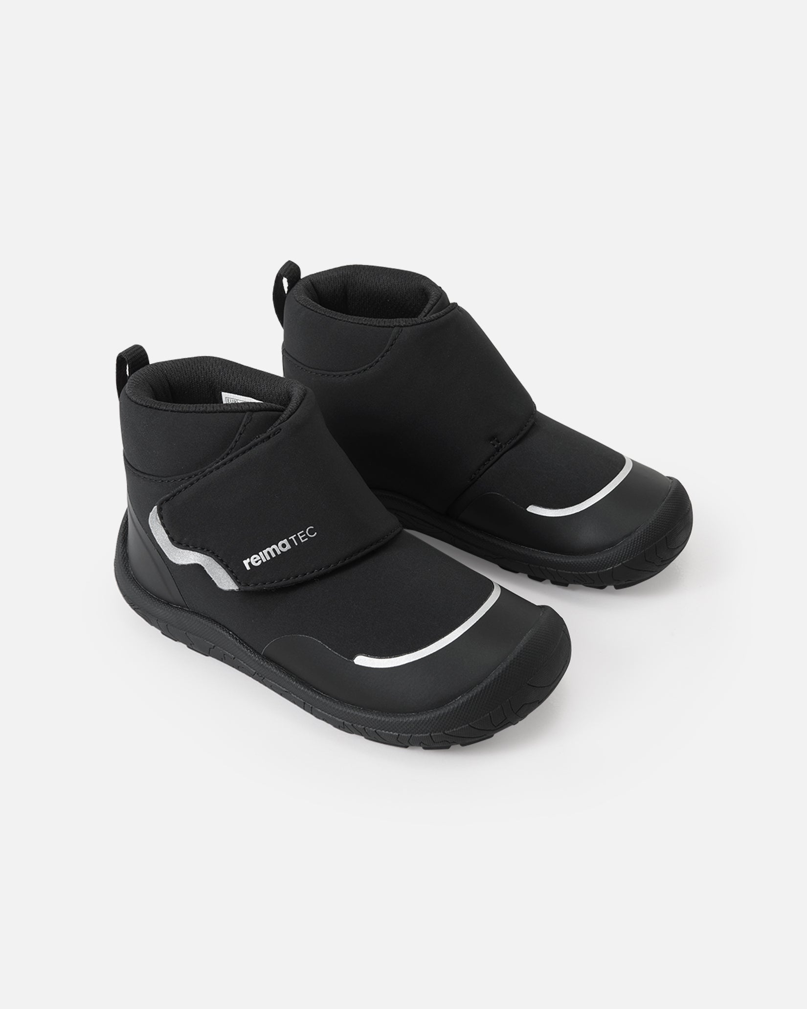 Reima Hyppii – Black