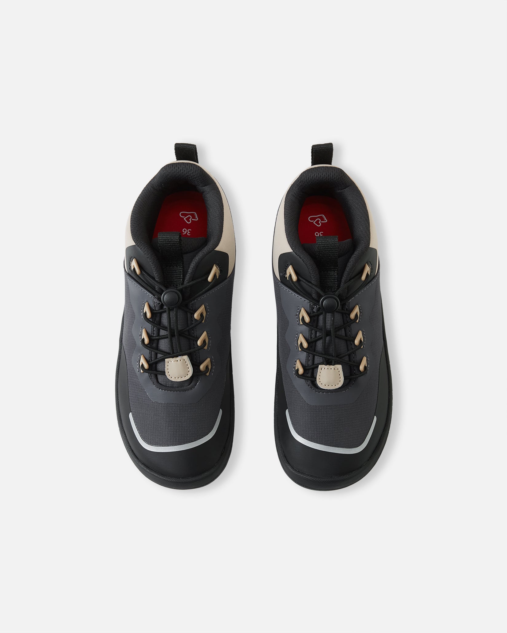 Reima Sankari – Soft Black