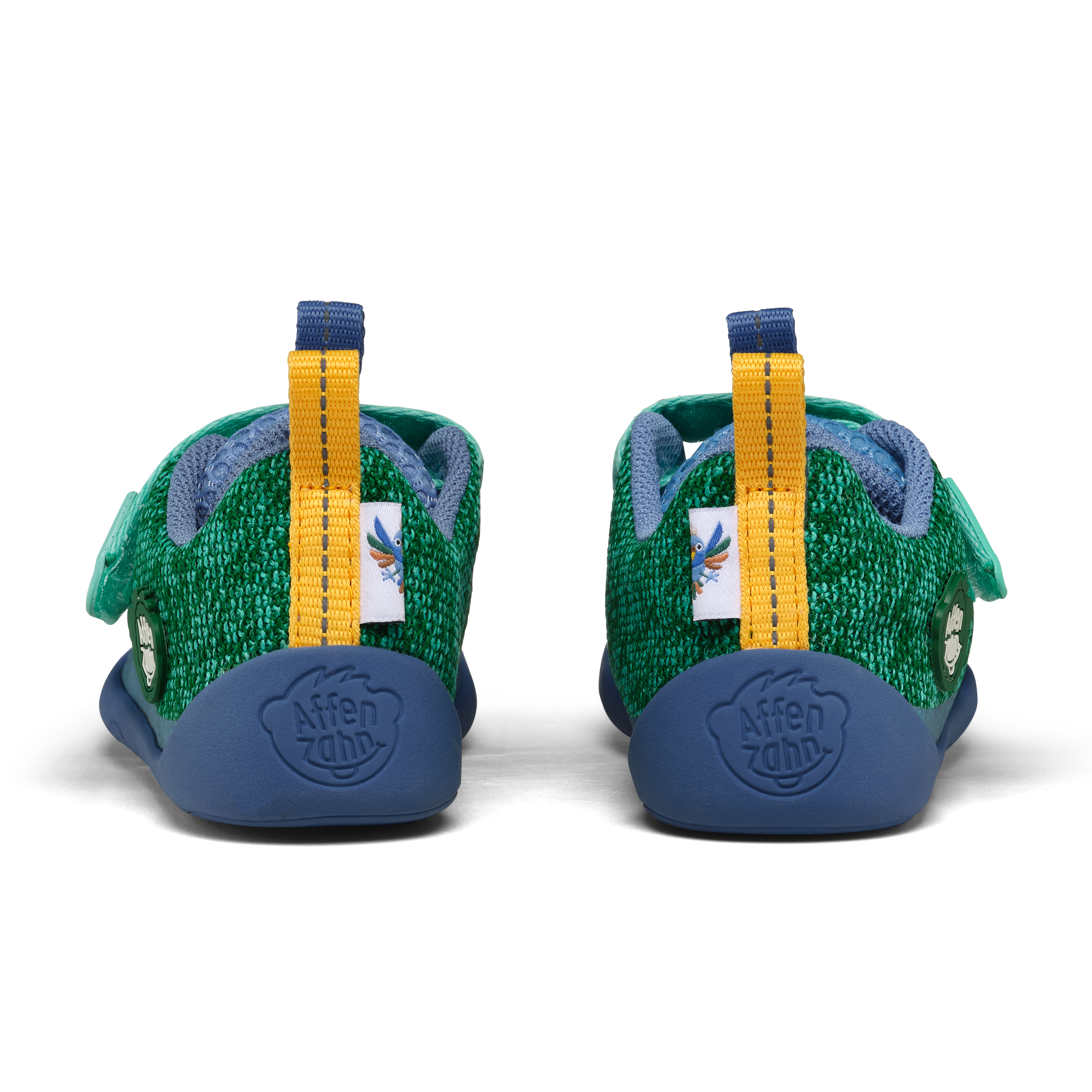 Affenzahn Sneaker Knit Happy barfodssko til børn i farven Bird of Paradise, set fra siden