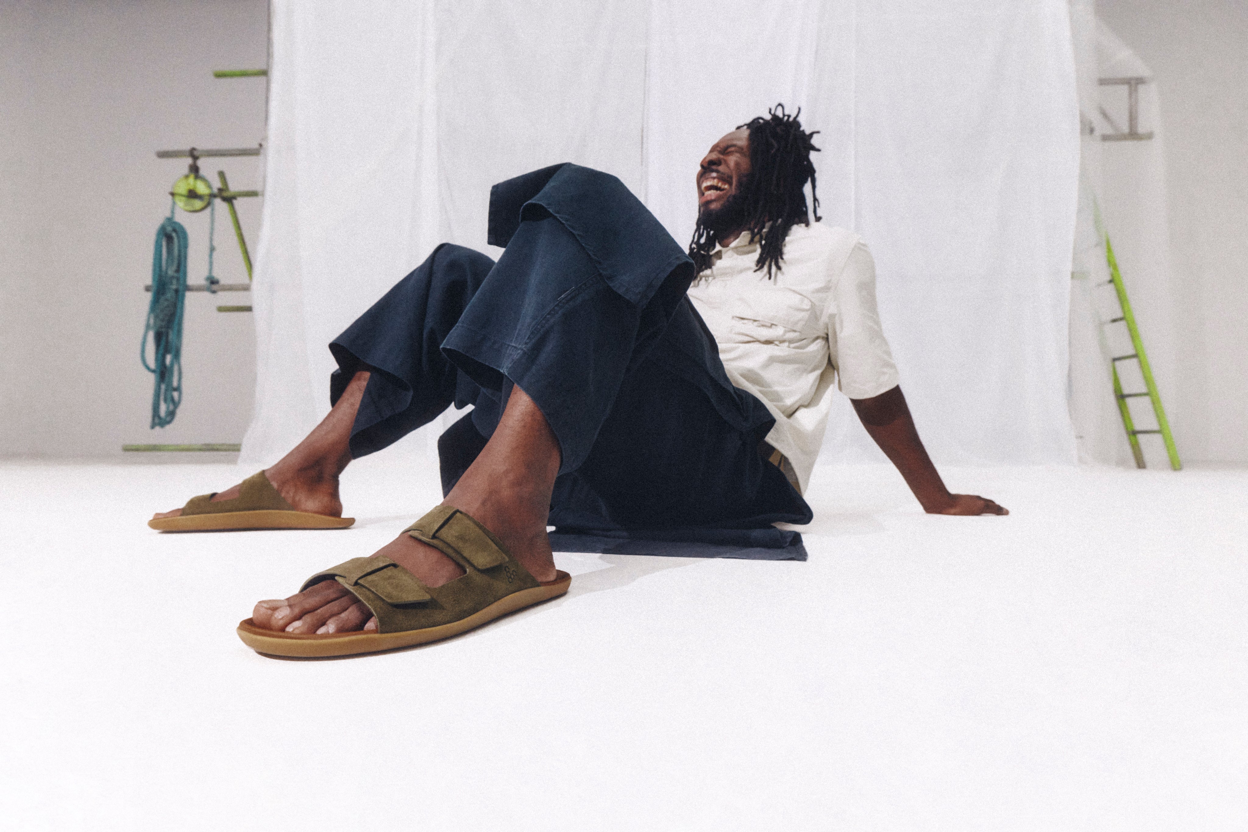 Vivobarefoot Sensus Yin Slide Mens i Obsidian – lookbook 12