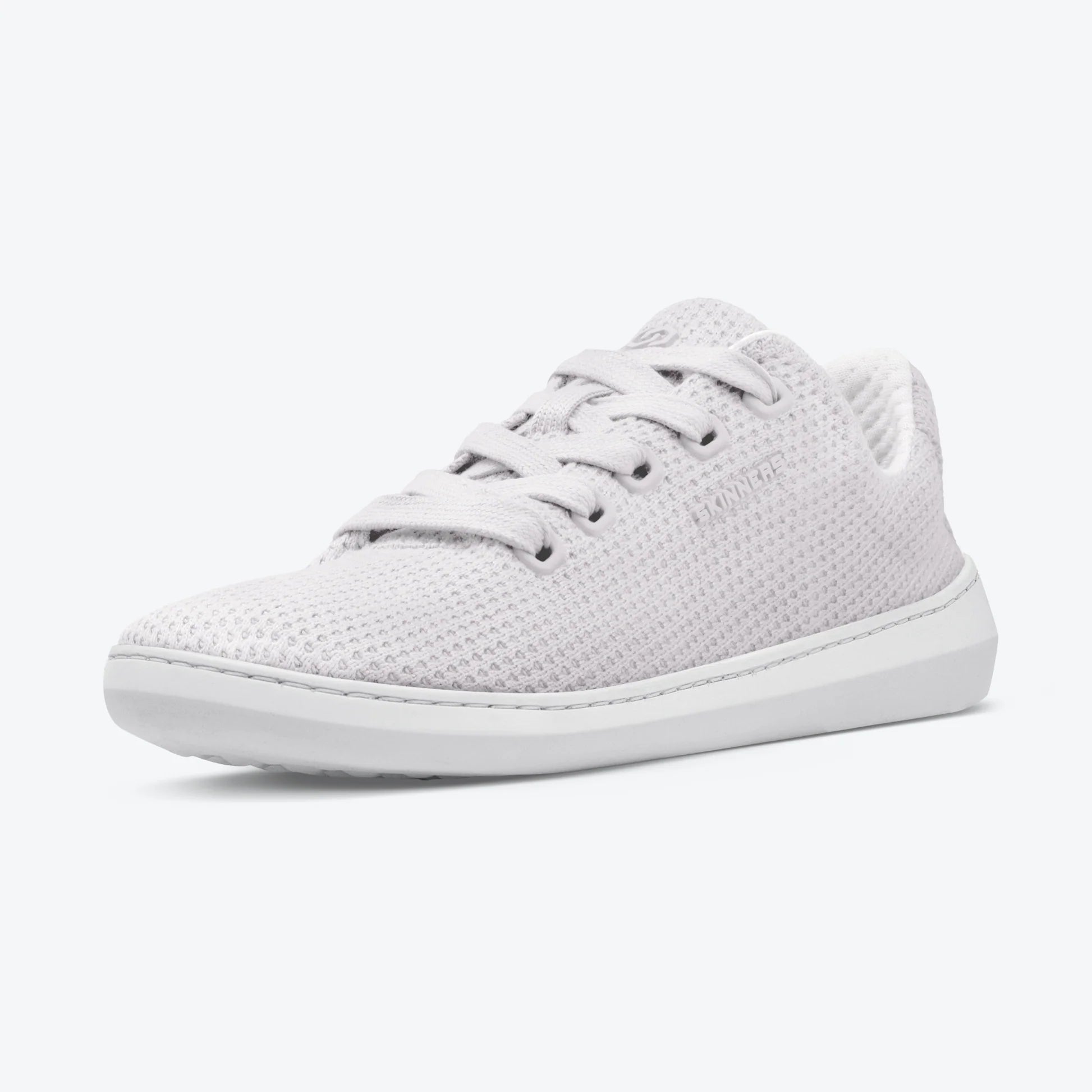 Skinners Globetrotter – White