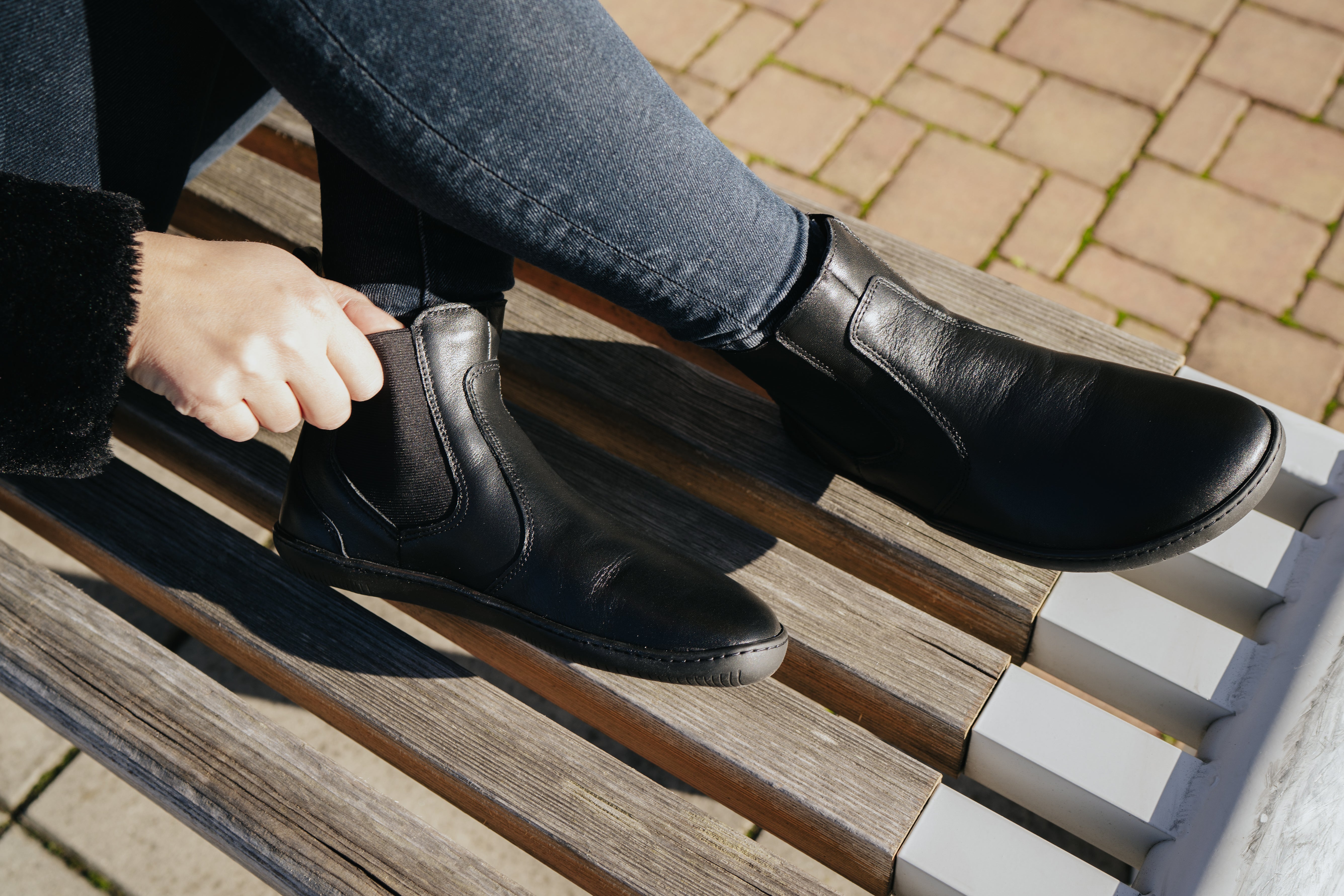 Aylla Uma Chelsea Womens – Black