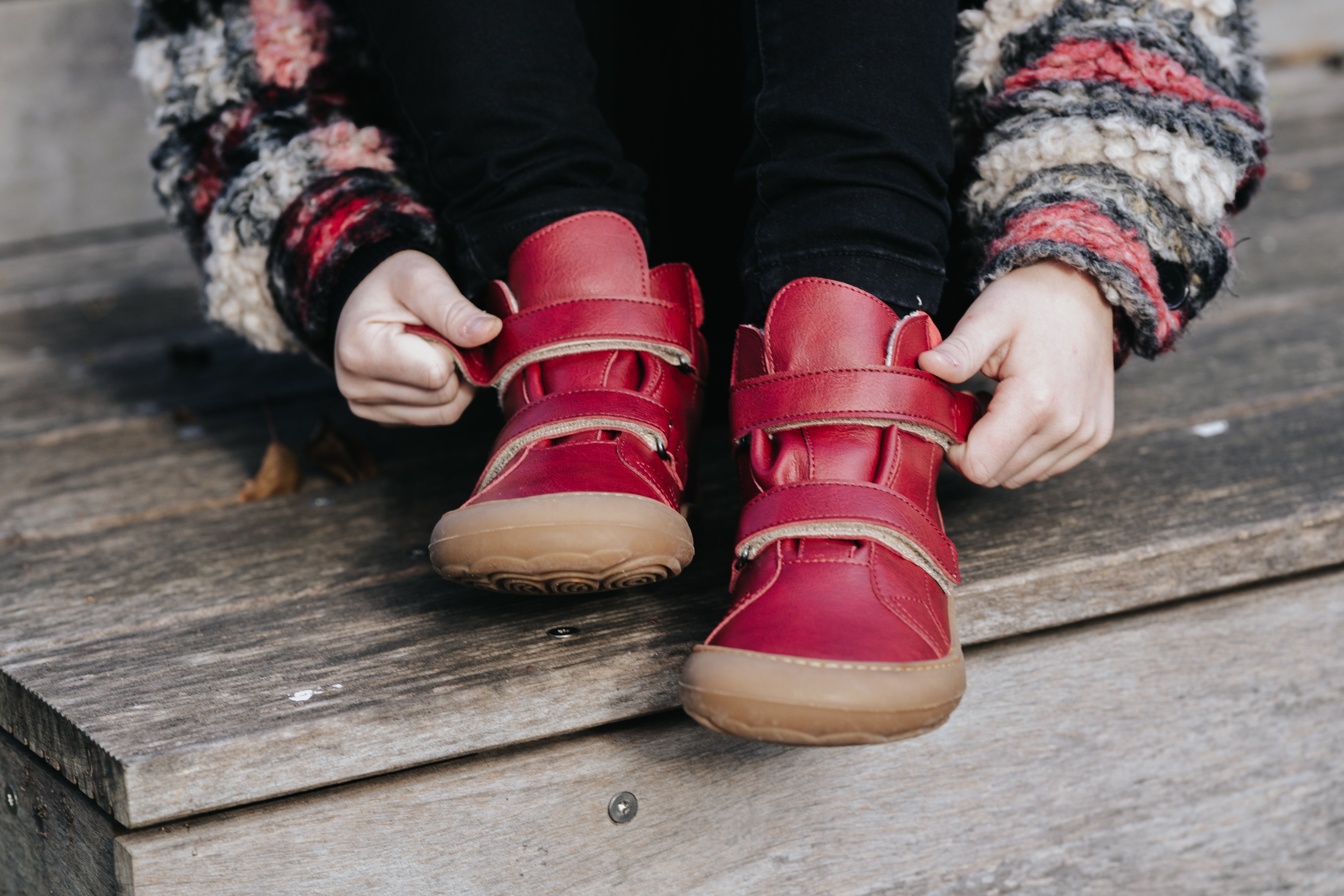 Aylla Chiri Kids – Red