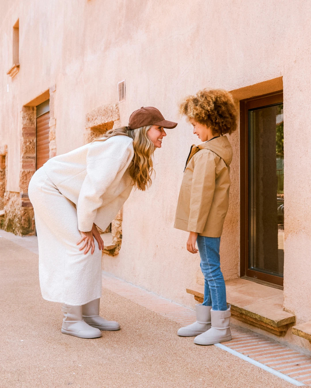 Muris Siberia Woman – Warm Taupe