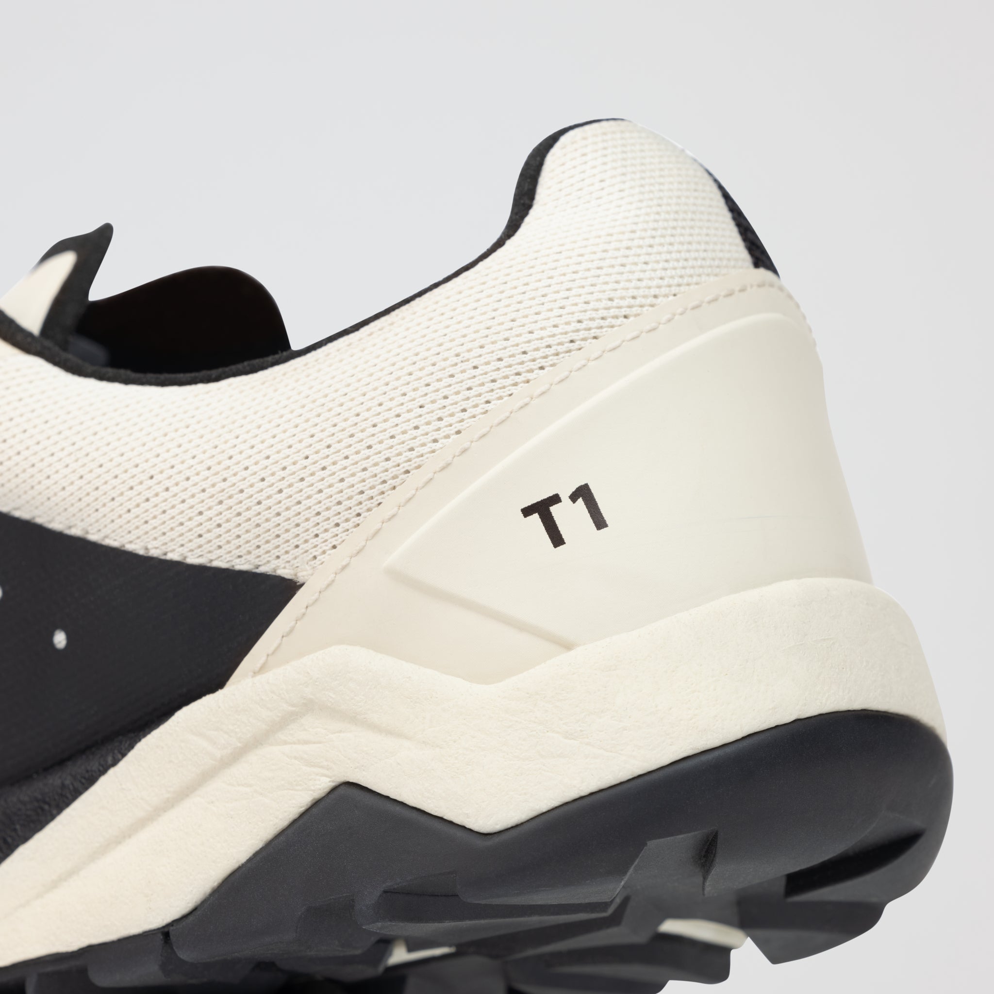 Notace Yama T1 Mens – Ivory