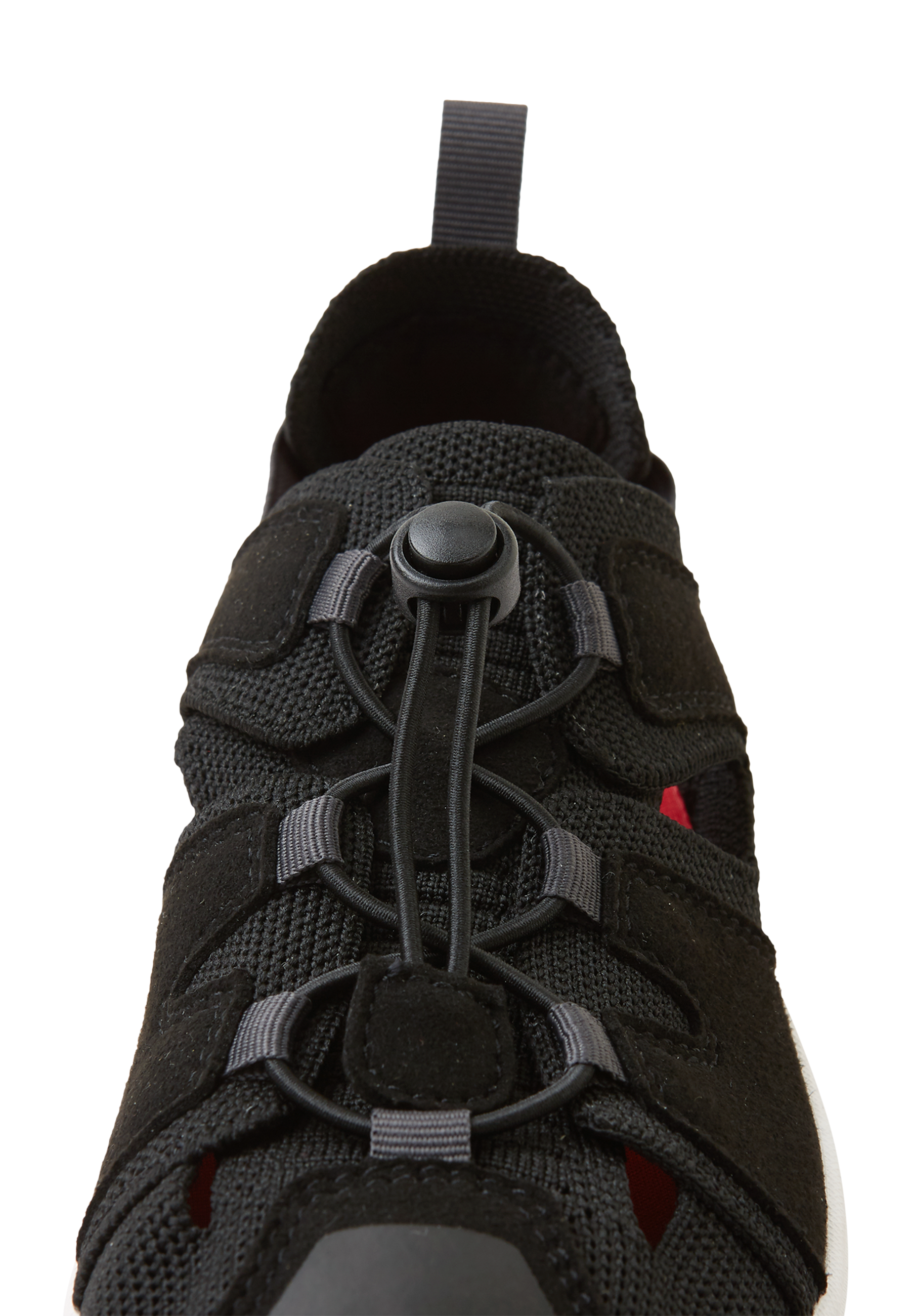 Reima Valoa – Black