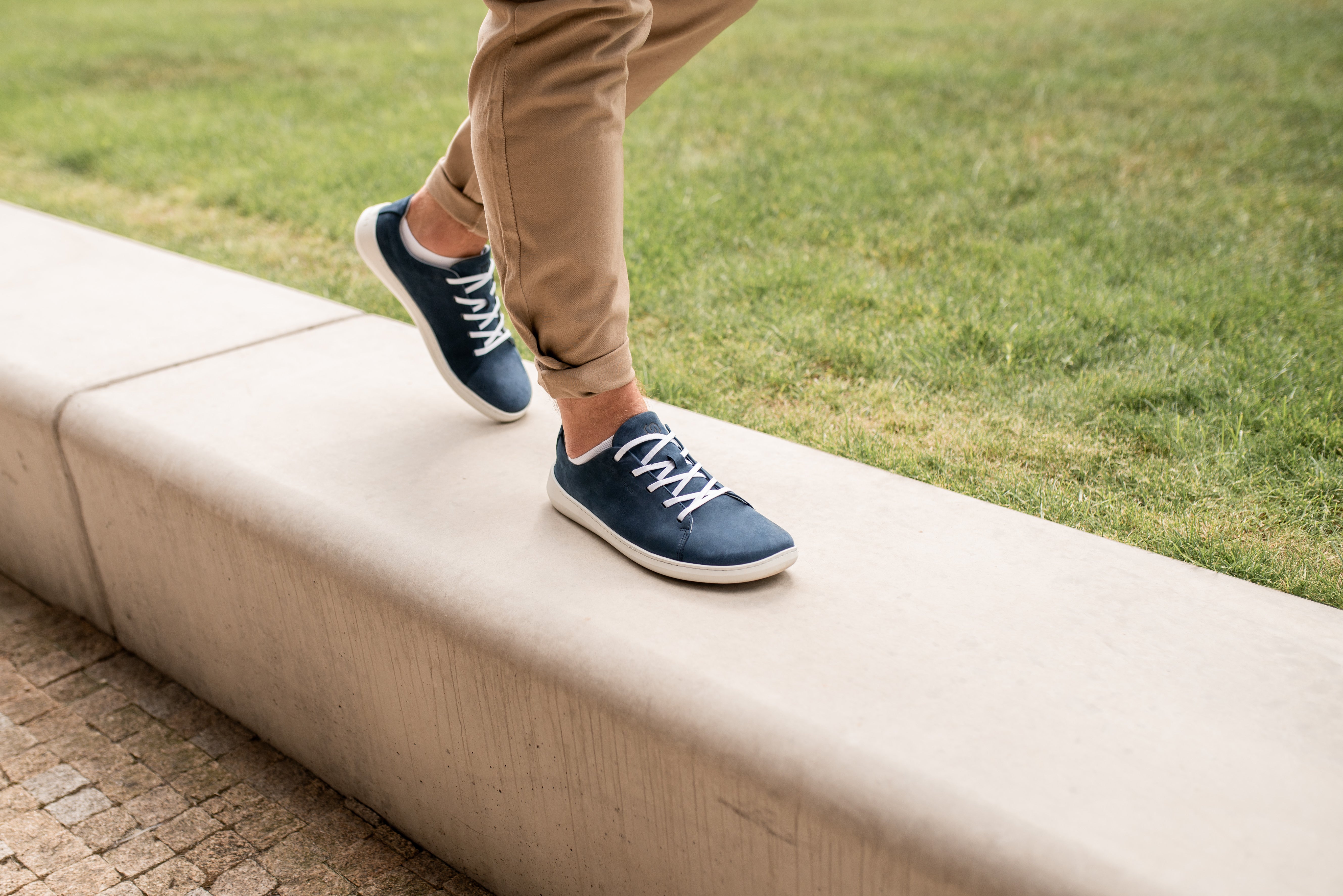 Skinners Walker II – Navy/White