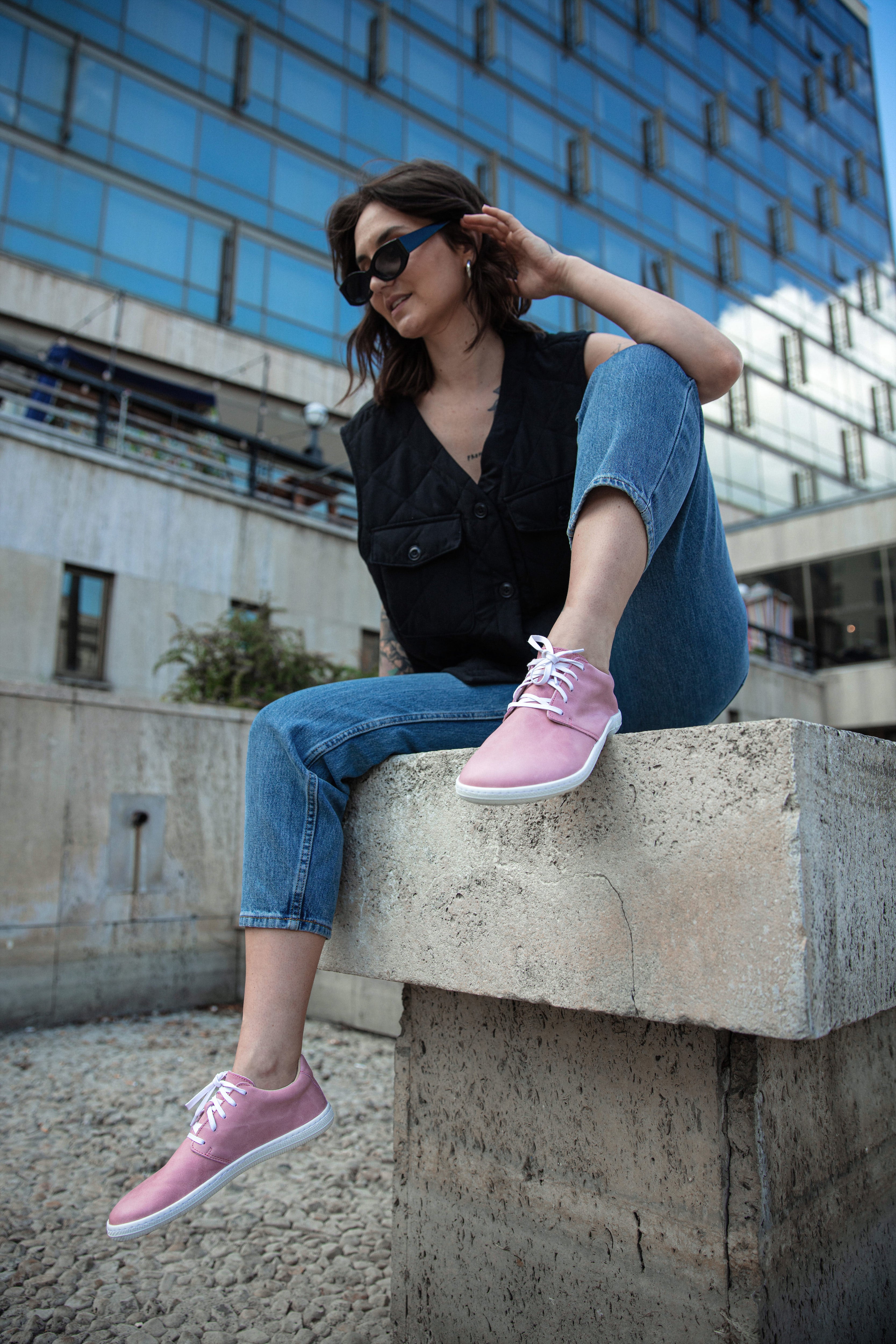 Vasky Terry – Pink