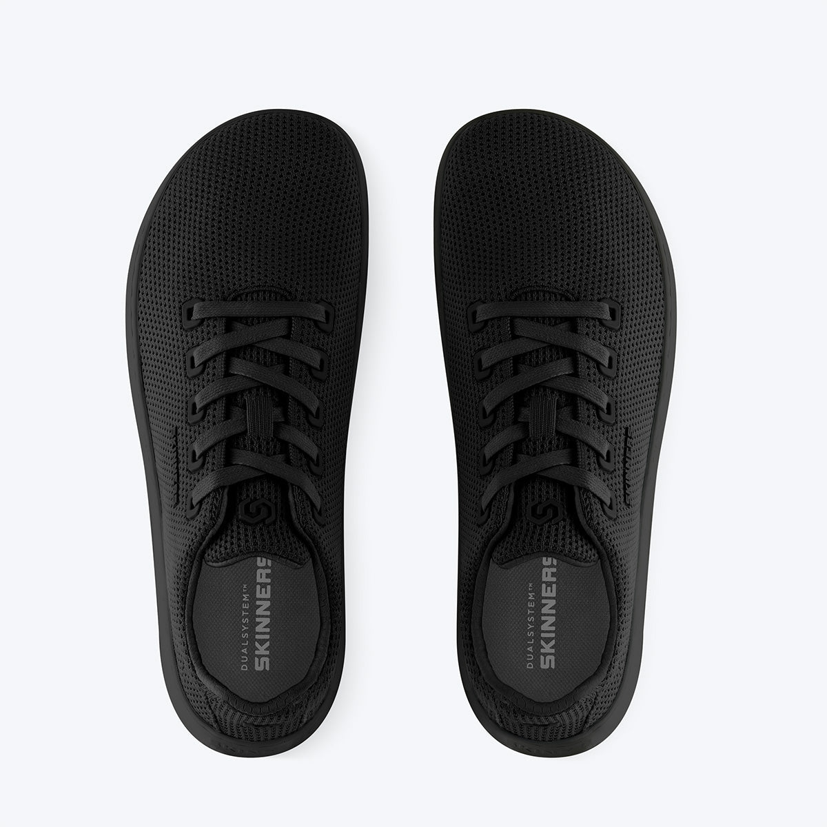 Skinners Globetrotter II – True Black