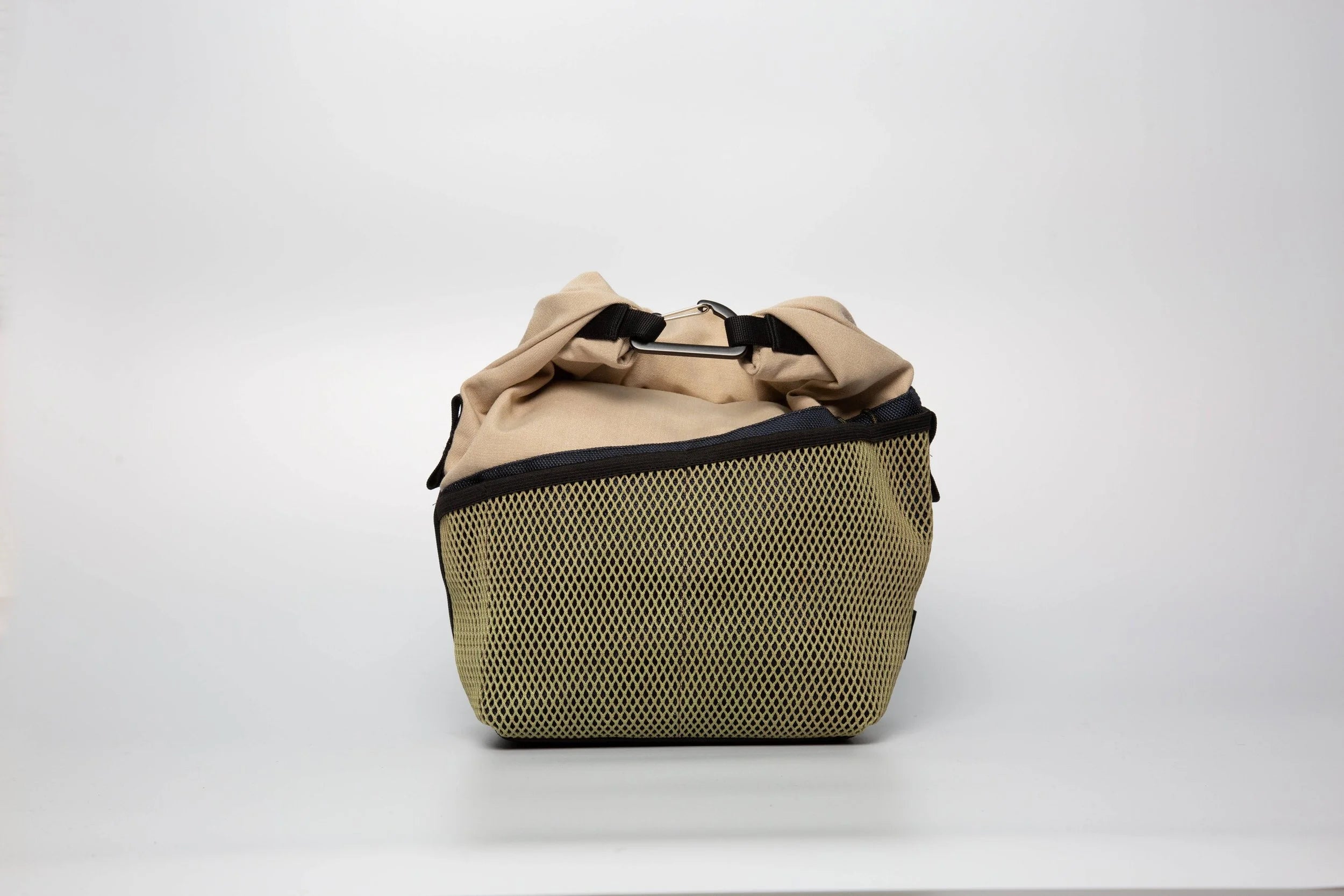 Doorsy Chalk Bag – Navy//Sand