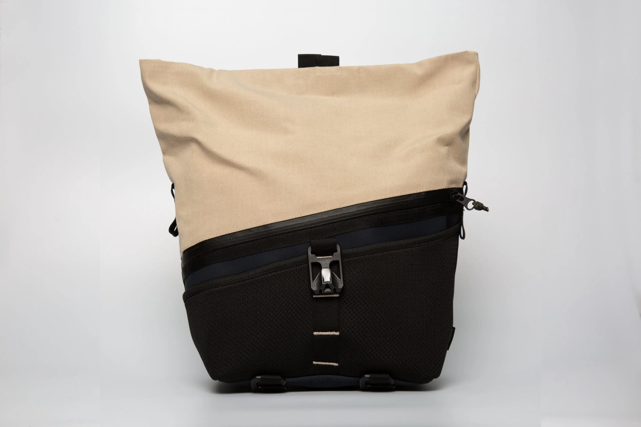 Doorsy Utility Bag – Navy//Sand