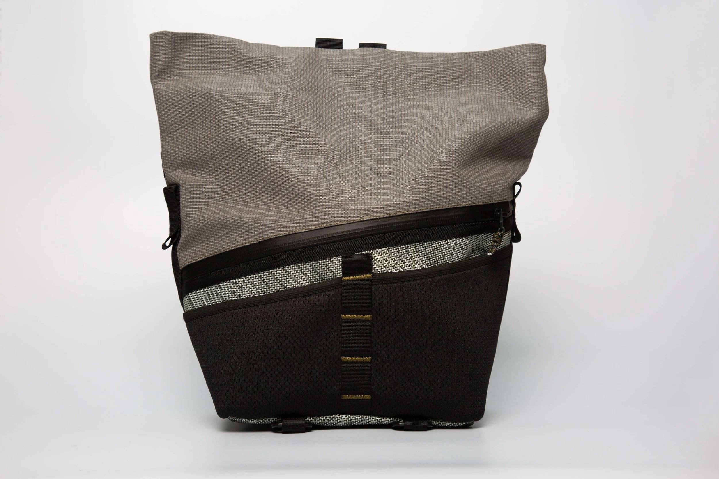 Doorsy Utility Bag – Shiny Grey//Stone