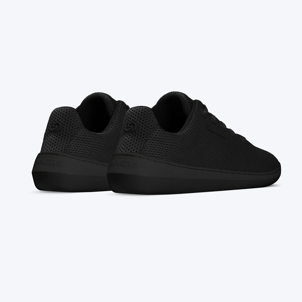Skinners Globetrotter II – True Black