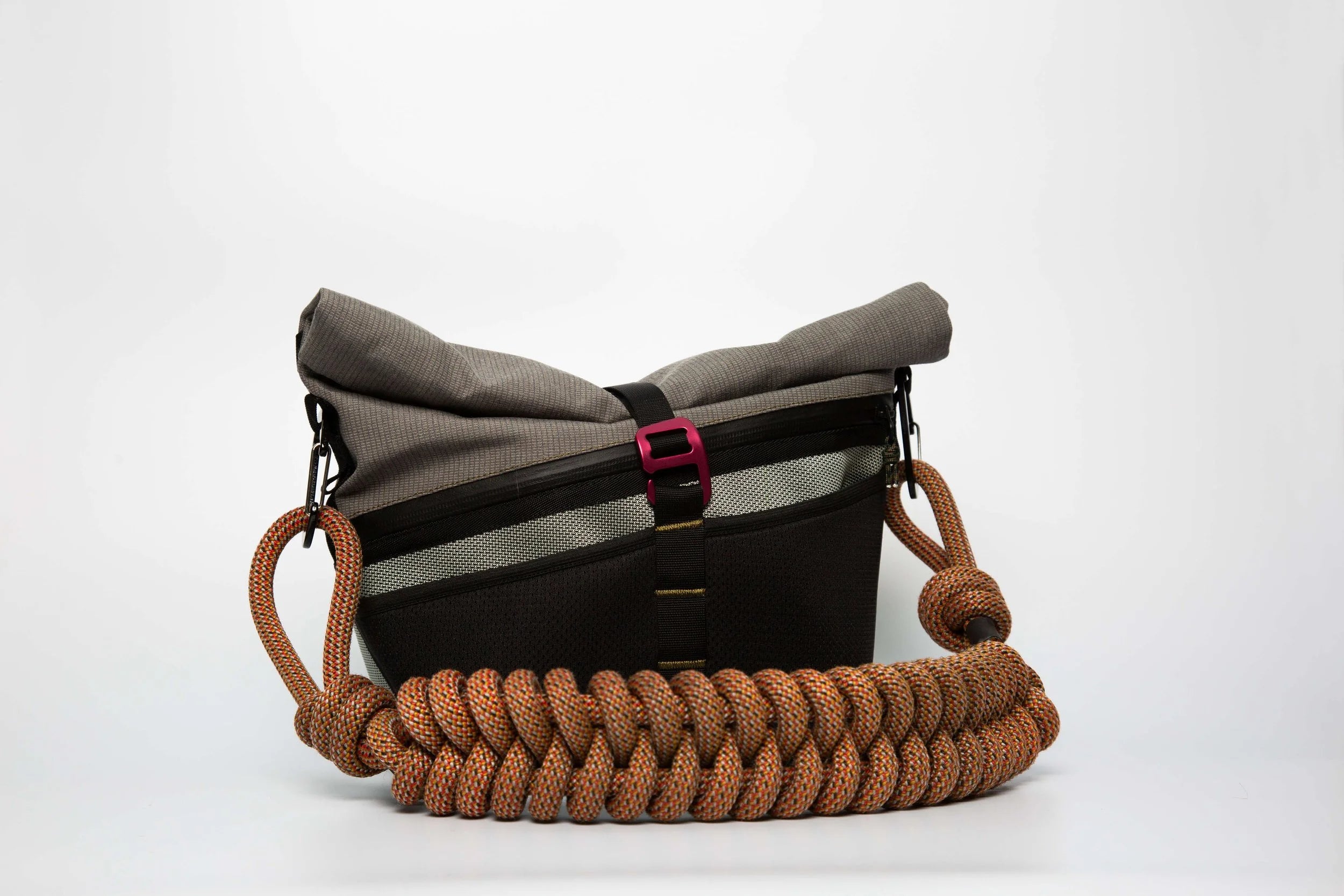 Doorsy Utility Bag – Shiny Grey//Stone