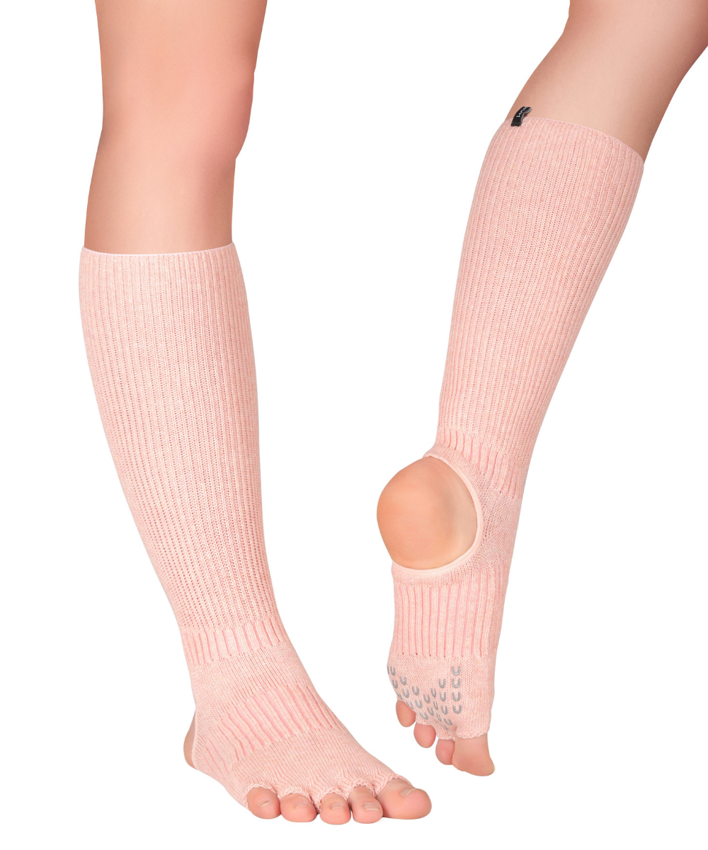 Knitido Plus "Nodoka" - Yoga &amp; Pilates Toe Socks - Carnation