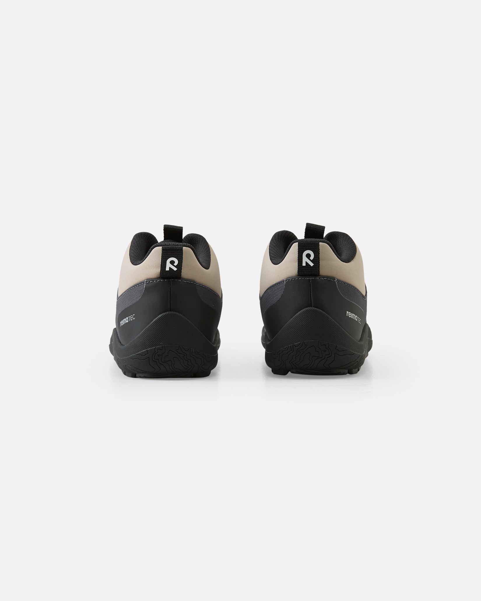 Reima Sankari – Soft Black