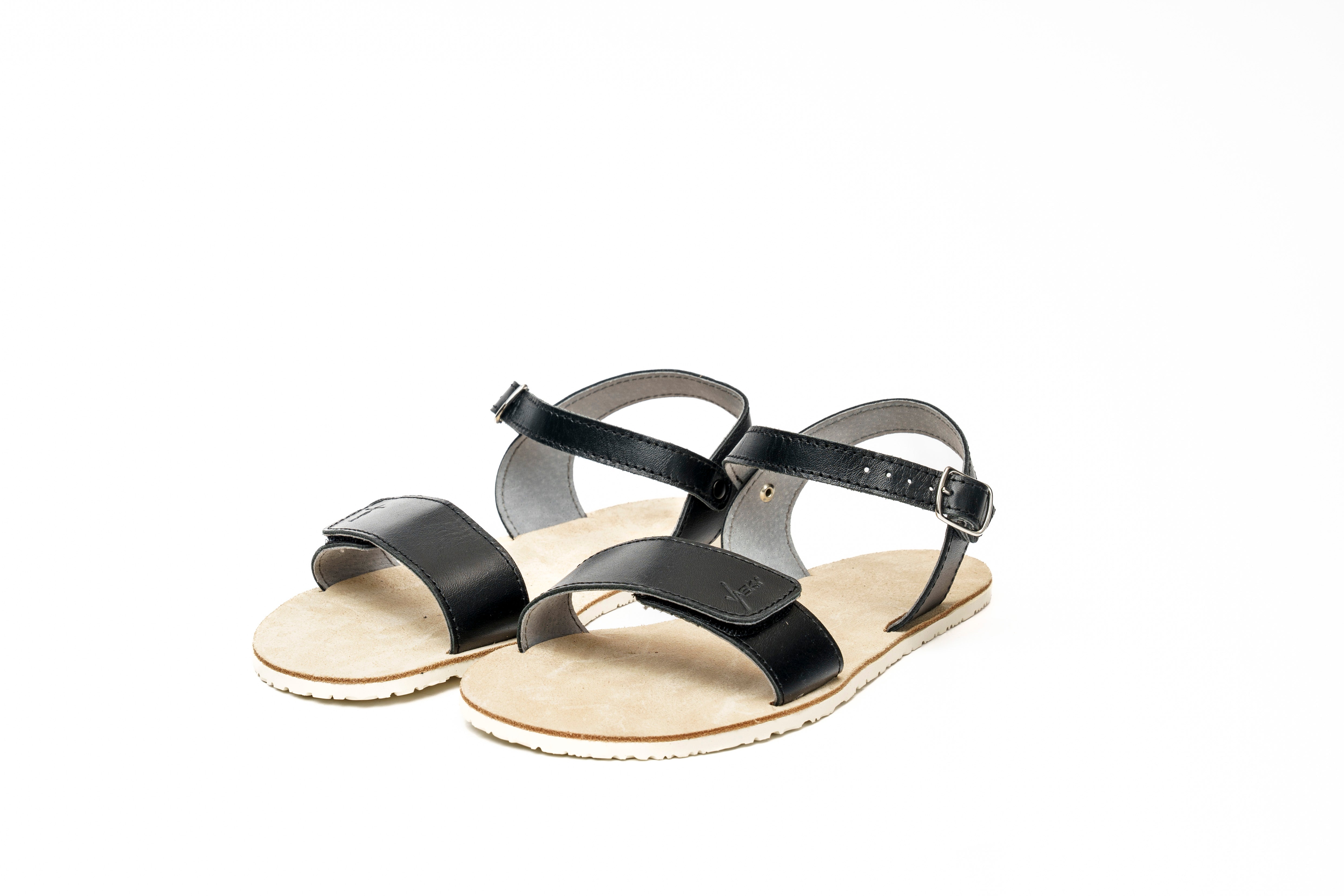 Vasky Berry – Black