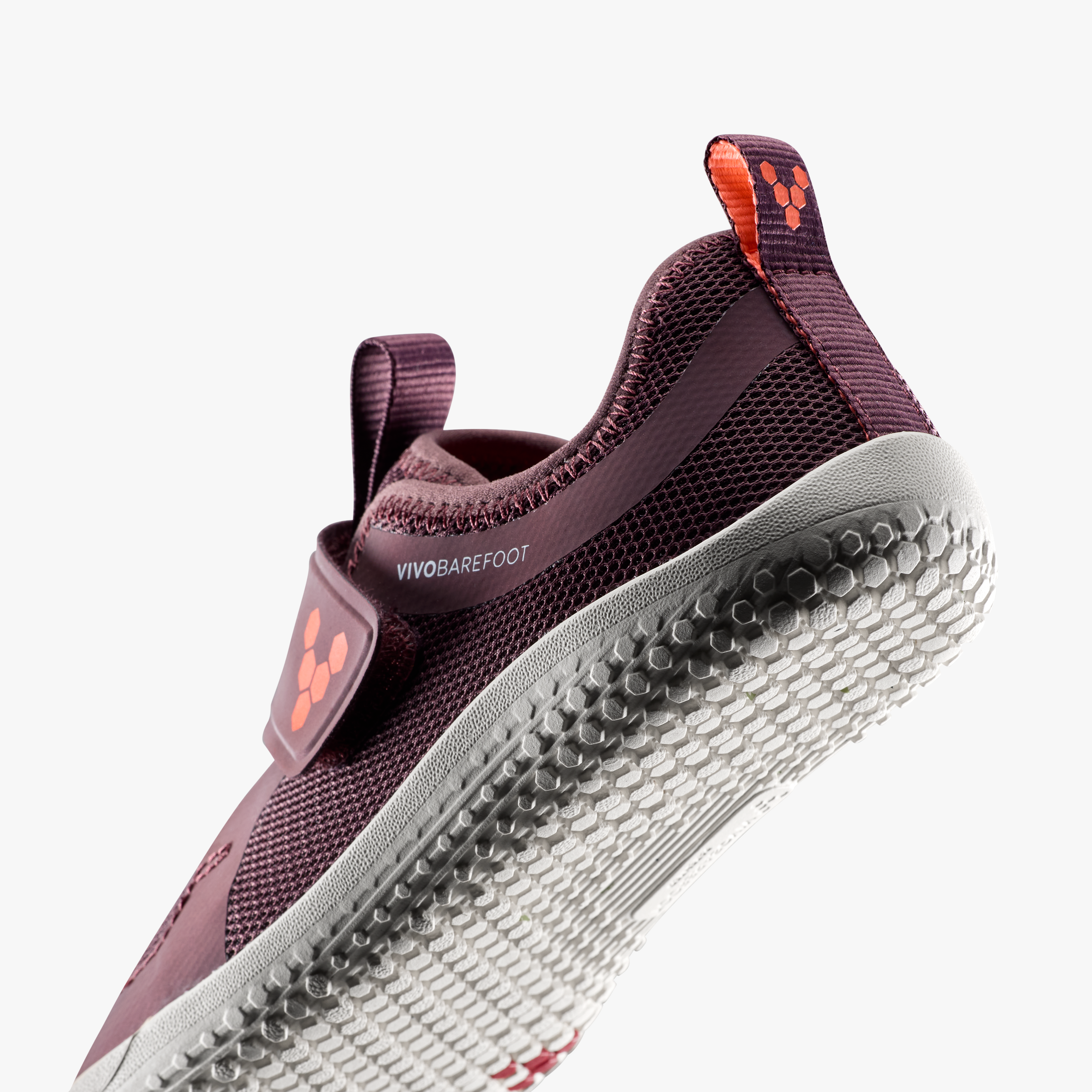 Vivobarefoot Primus Sport IV Kids barfodssko til børn i farven huckleberry, nærbillede