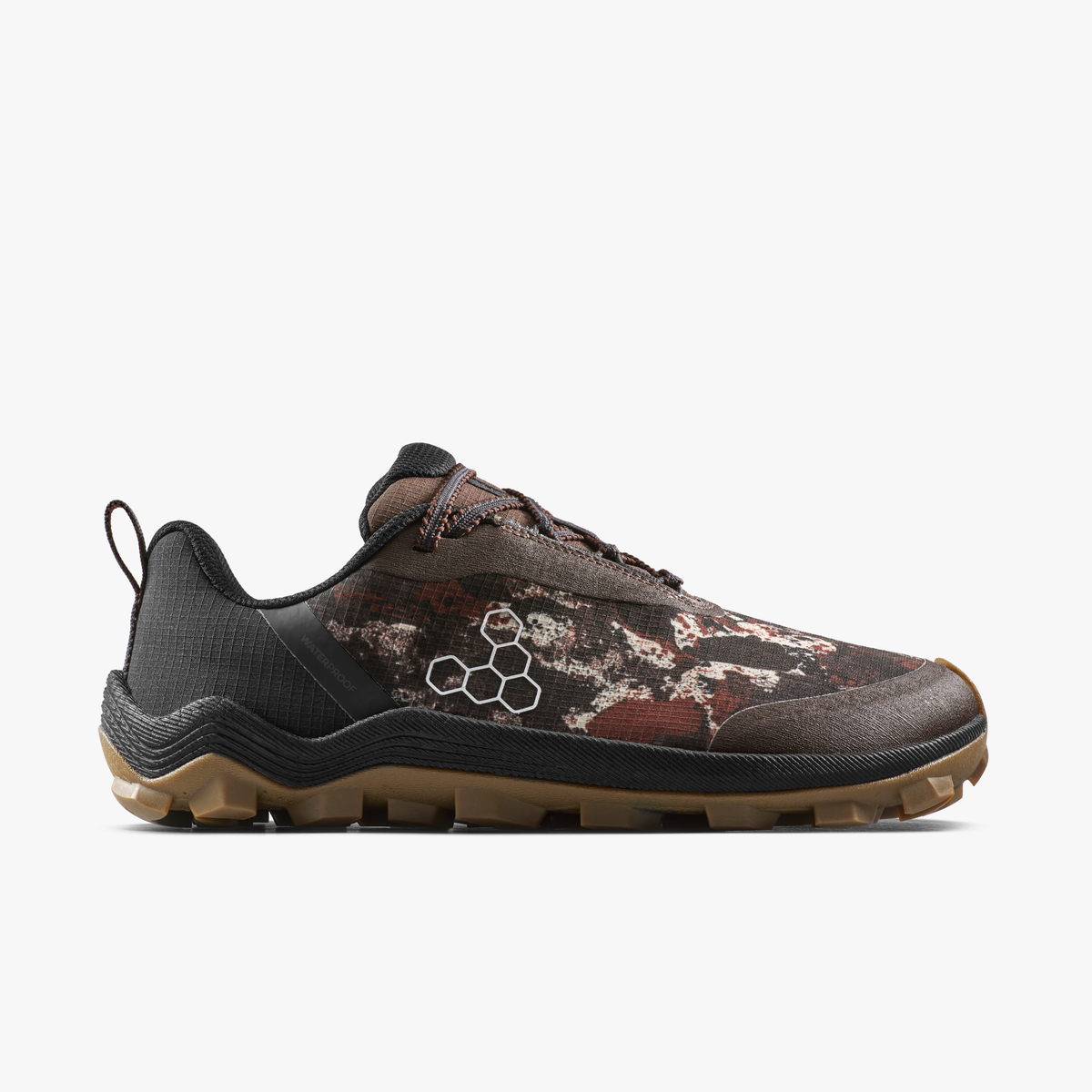 Vivobarefoot Primus Trail Flow WP vandtæt barfodssko til kvinder i Mole Print set fra ydersiden